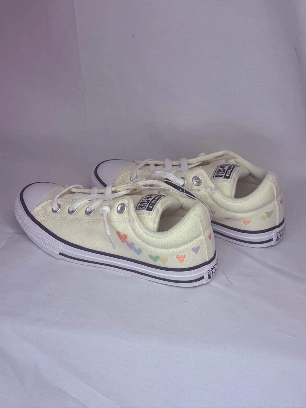 Converse Kids Low Top Sneakers in Pale Yellow and White